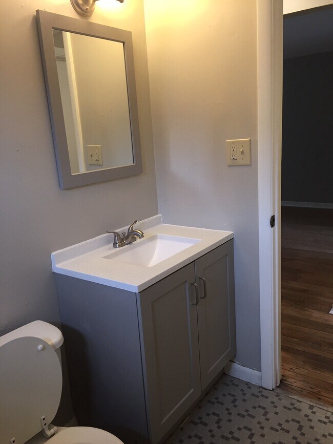 Building Photo - 6323 North 77th Street, Unit 4