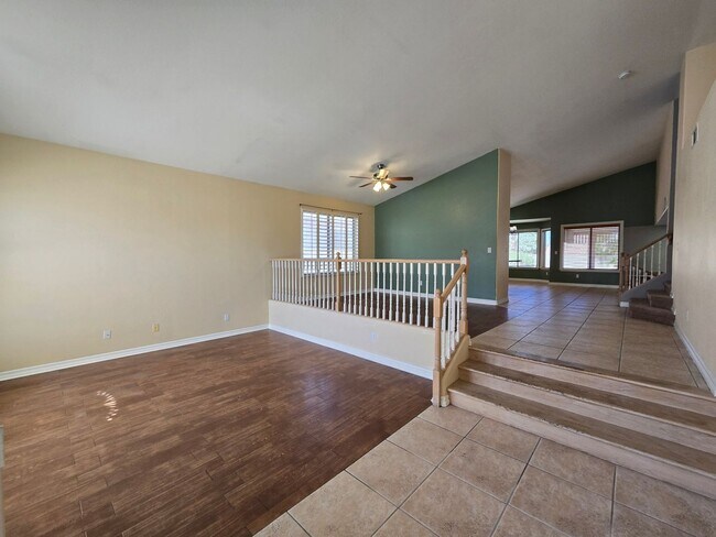 Foto del edificio - Don’t wait for summer, your pool home is ready now!!! 4 Bedroom, NW Las Vegas