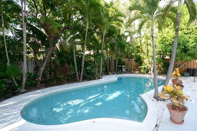 Foto del edificio - 3412 Leigh Rd