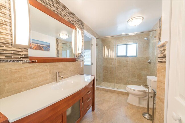 Foto del edificio - 4350 SW 1st St