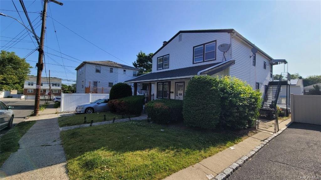 186 Briggs Ave Unit 2, Yonkers, NY 10701 Room for Rent in Yonkers, NY