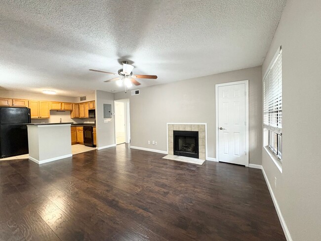 Photo - Beautiful 1/1 Condo in Altamonte Springs ~ Gated Lakefront Community!