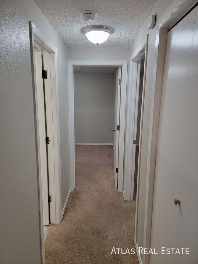 Foto del edificio - 730 Swope Ave