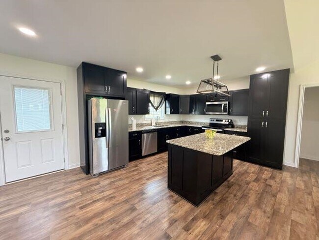 Foto del edificio - Country living close to city life!