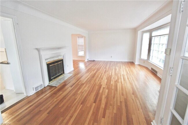 Foto del edificio - 4050 Silsby Rd