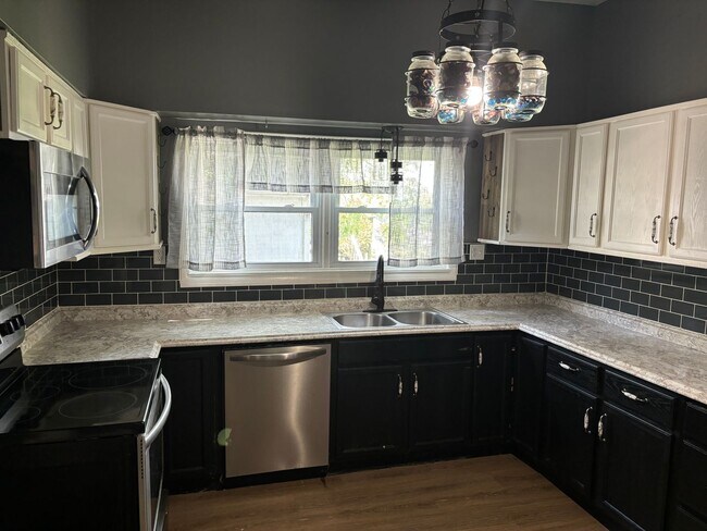 Foto del edificio - Two Bedroom Home downtown Corbin, KY
