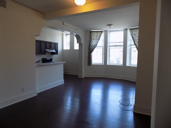 Interior Photo - Mt. Vernon  Properties