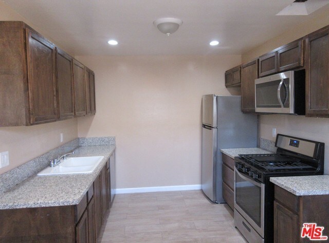 Building Photo - 1246 W 144th St