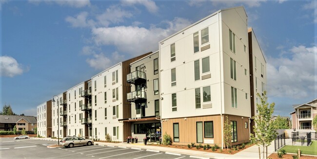 Building Photo - Villas at 28th