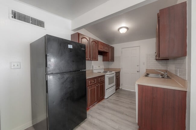 Foto del edificio - 4017 N Seminole Ave