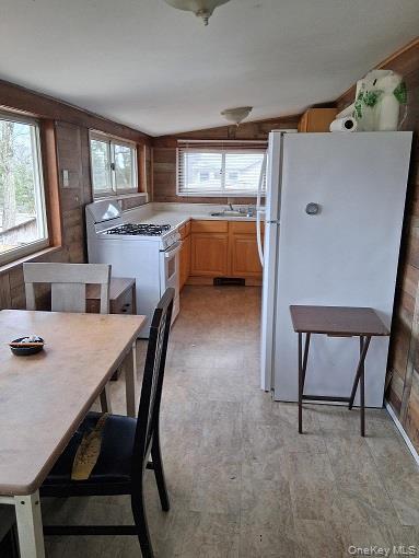 Foto del edificio - 26 Oakwood Trail S