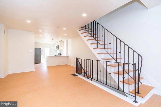 Foto del edificio - 5750 Haddington Ln