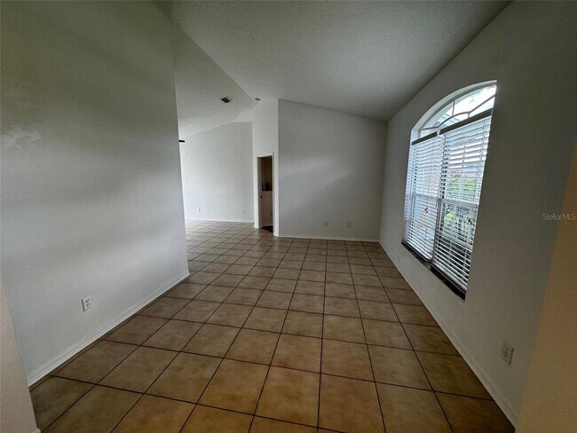 Foto del edificio - 5629 Loma Vista Ct