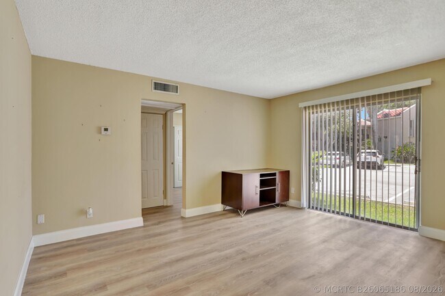 Foto del edificio - 5314 NE 6th Ave