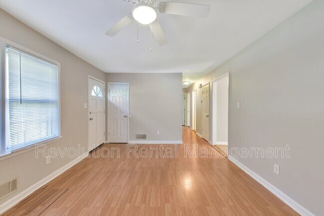 Foto del edificio - 10650 Panhandle Rd