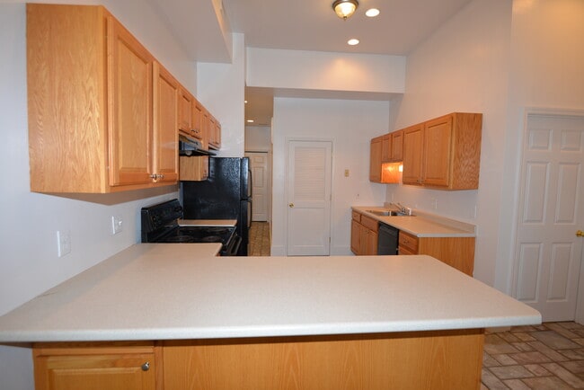 Building Photo - 29-41 Congress St