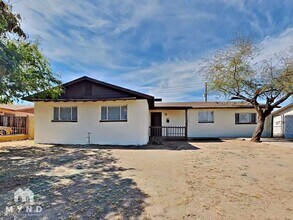 Building Photo - 2908 N 40th Dr