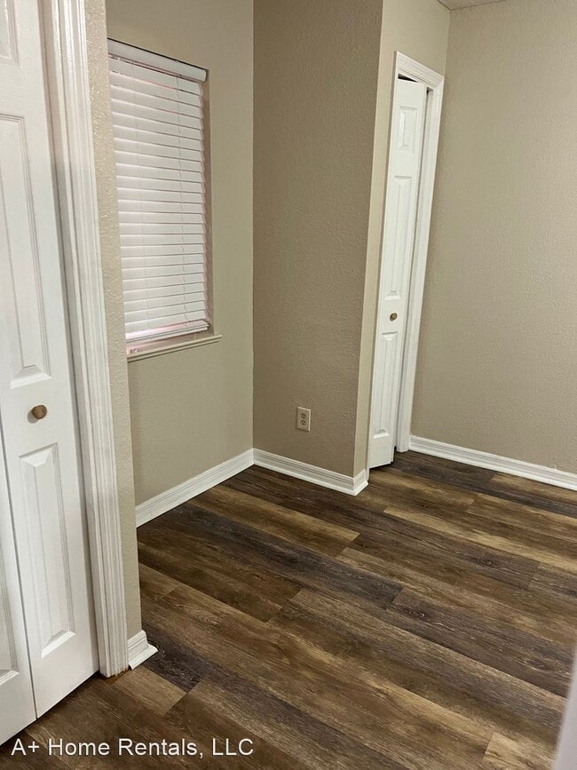 Building Photo - 1 br, 1 bath House - 2777 N. Poinciana Blv...