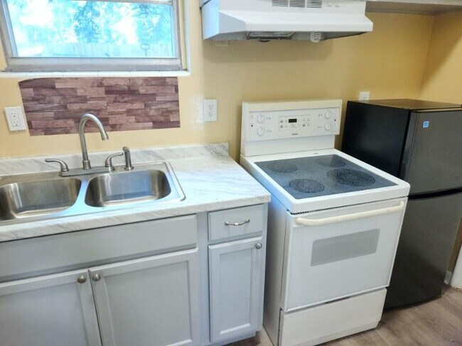 Foto del edificio - La Kaye