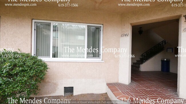 Foto del edificio - Cozy 1 bed / 1 bath ground floor apartment...