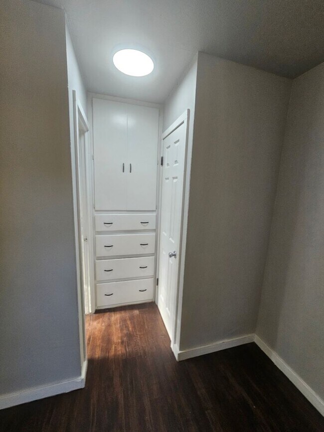 Foto del edificio - 910 SW 7th St