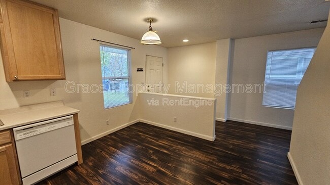 Photo - 11016 Claude Ct Townhome