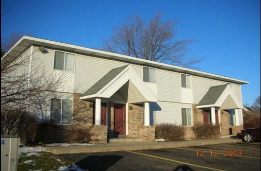 Foto del edificio - Coach Lane Townhomes