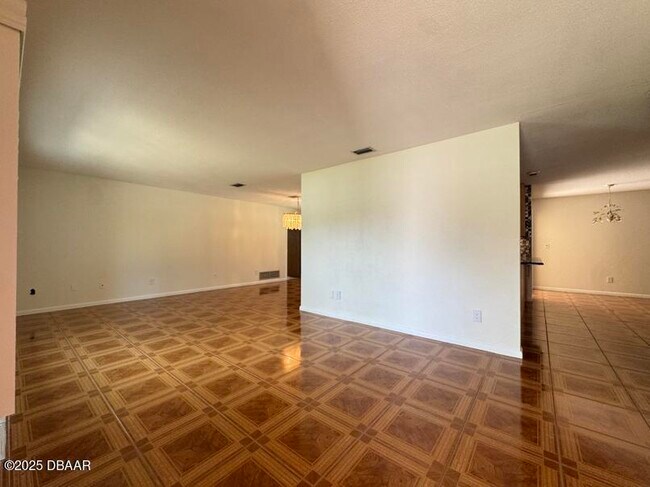 Building Photo - 4350 Candlewood Ln