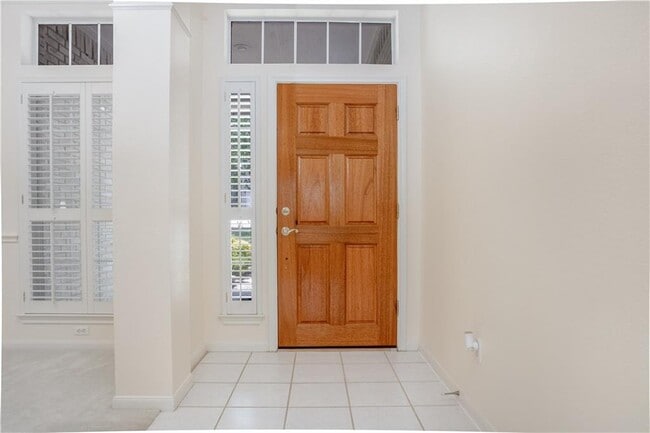 Building Photo - 7764 Yaupon Dr