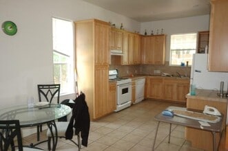 Building Photo - 5406 Martin Ave