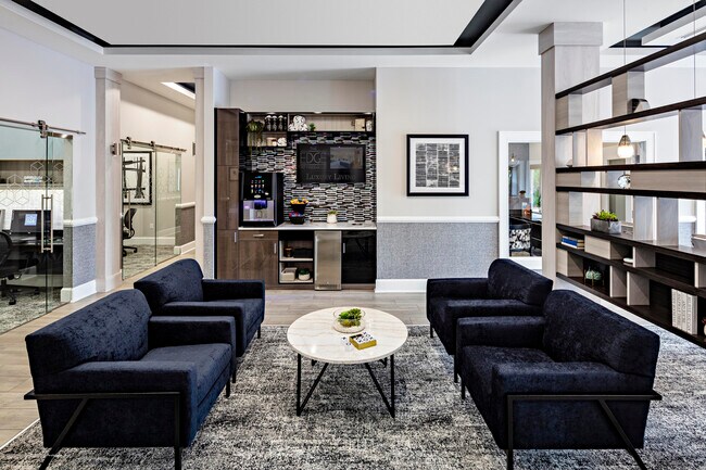 Building Photo - 3204 Jessica Cir
