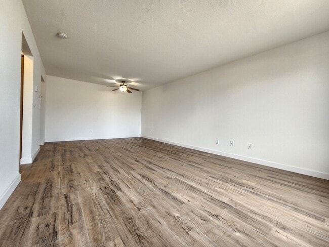 Building Photo - Newbury Place Apartment Homes