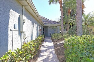 Building Photo - 1579 Whispering Oaks Cir