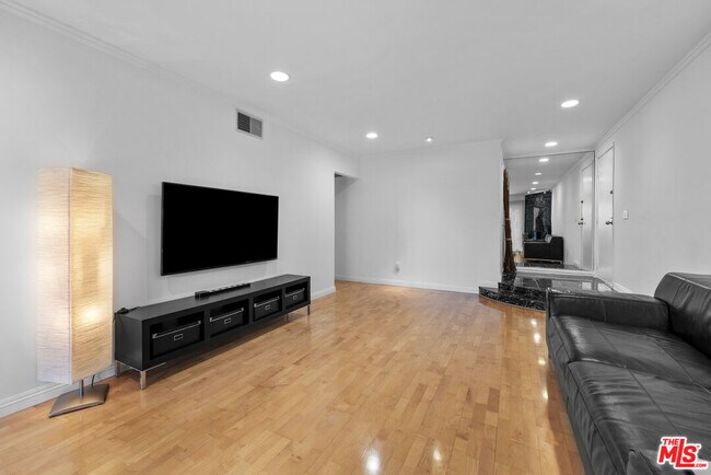 Foto del edificio - 1515 S Beverly Dr