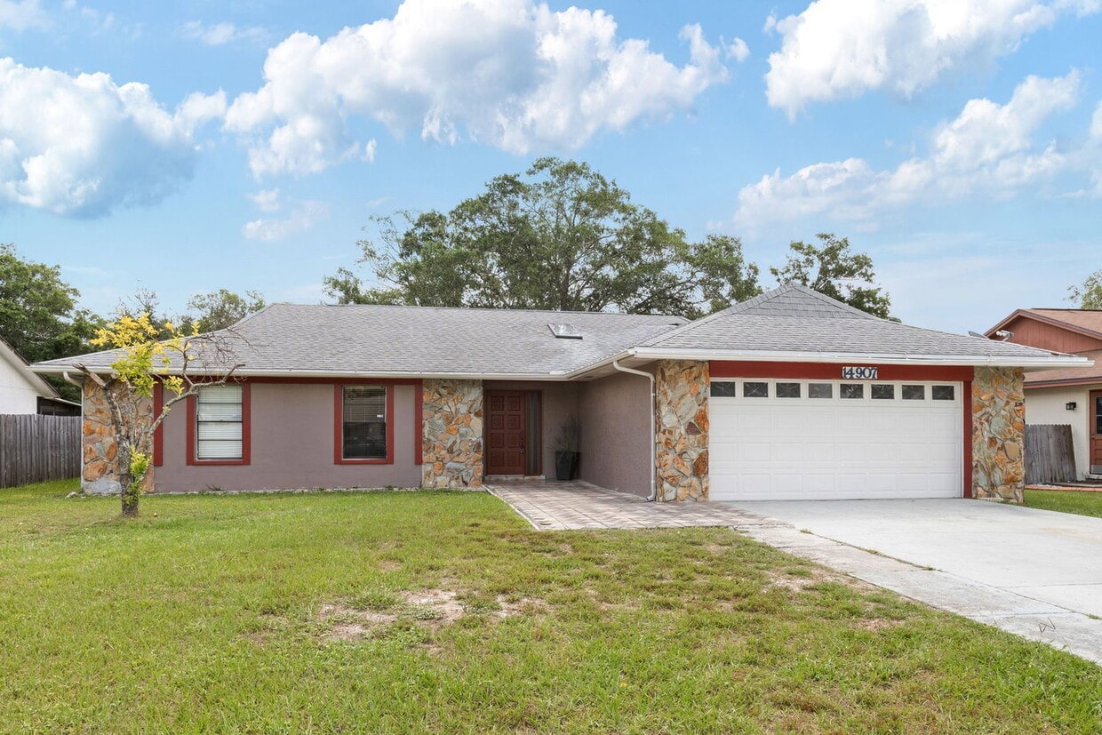 Photo - 14907 Coldwater Lane