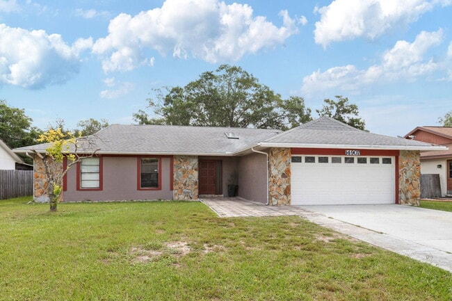 Photo - 14907 Coldwater Ln House