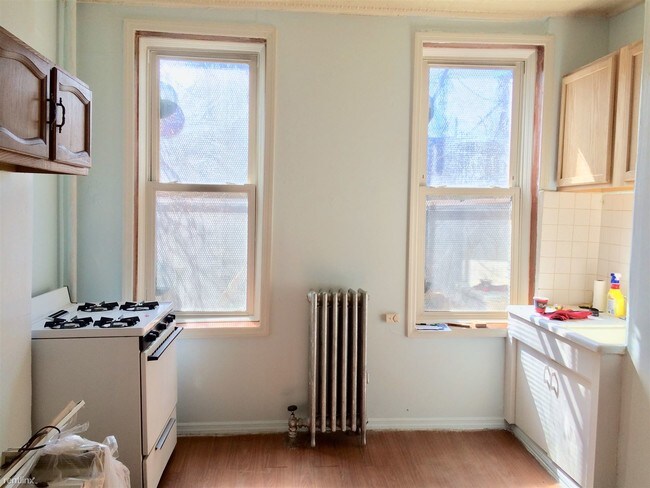 Foto del edificio - 1 br, 1 bath Apartment - 312 Macdougal Street