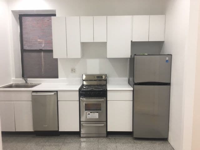 Primary Photo - 239 E 54th St