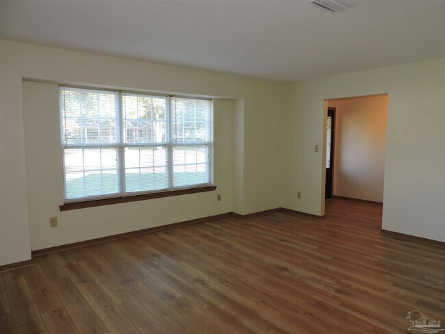 Foto del edificio - 5119 Stevendale Dr