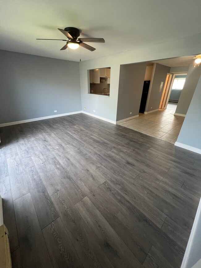 Building Photo - 4018 Bonhill Dr