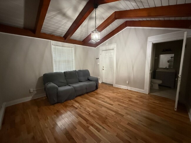 Foto del edificio - 306 Harahan Blvd