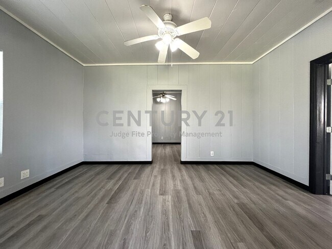 Foto del edificio - Charming 2/1 in Castleberry ISD for Rent!