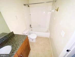 Building Photo - 1591 Spring Gate Dr.