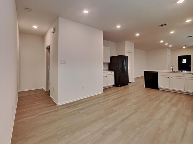 Foto del edificio - 10495 Pineland Dr