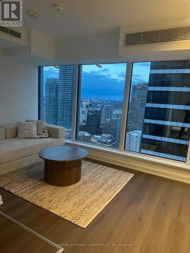 Building Photo - 8 Wellesley St W