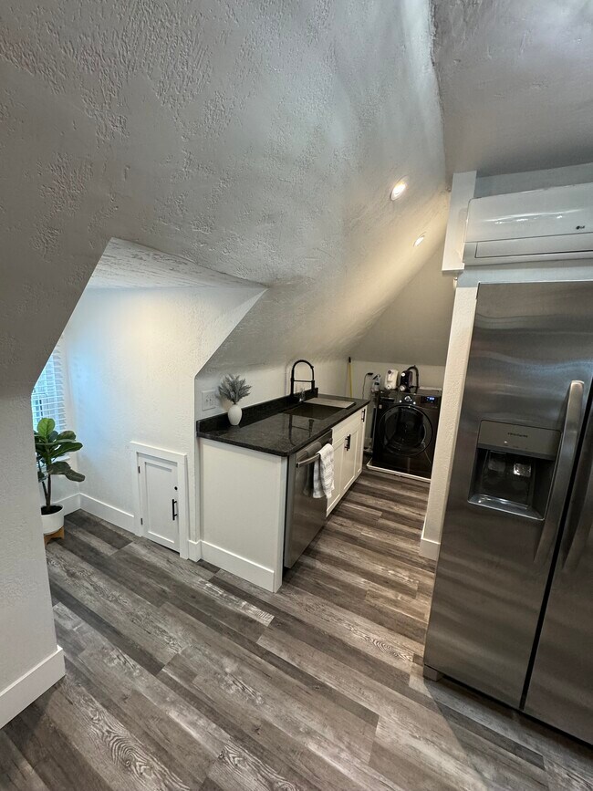 Foto del edificio - 664 New Castle Road