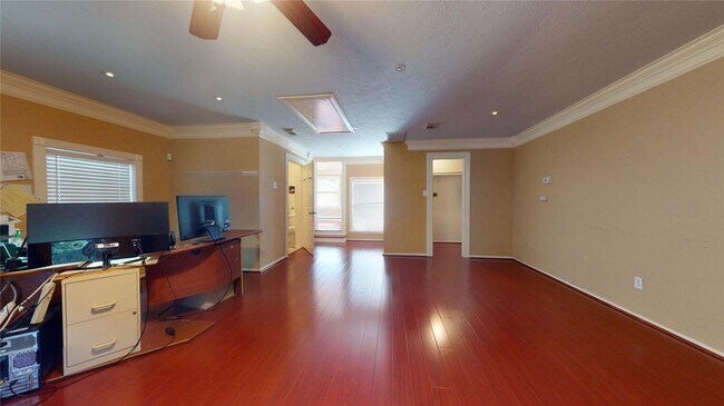 Foto del edificio - 17319 Jackson Pines Dr