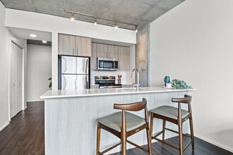 Building Photo - NV Apartments