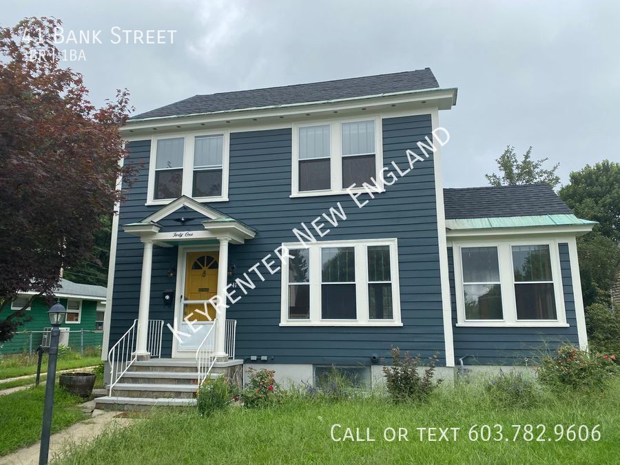 Primary Photo - Beautiful 3 Bedroom Home Available! Manche...