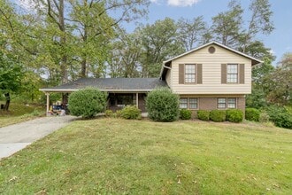 Building Photo - 2704 Rambler Ct